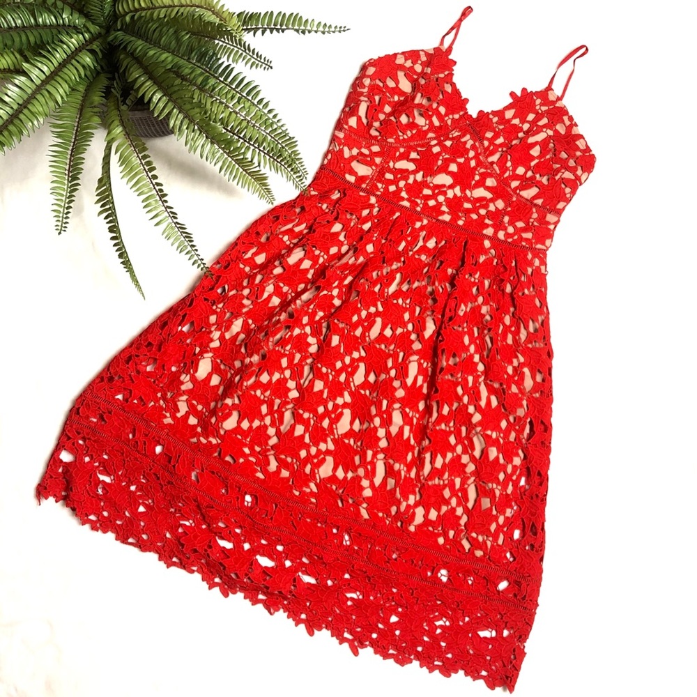 Hollow Out Fit & Flare Cami Midi Dress - Picture 2 of 8